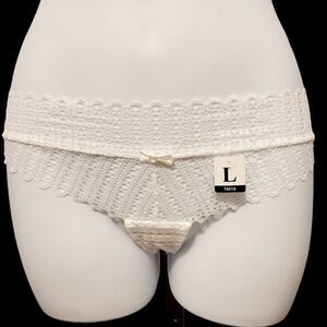 2/$20 Brand New Sexy Pure White Panties underwear Size: Large